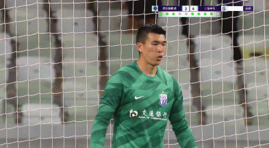 点球大战神勇扑救！门将马镇当选新鹏城vs申花最佳球员